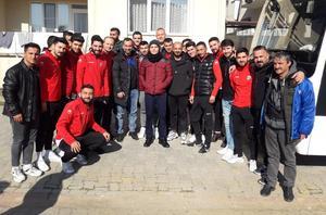 Aydınspor, Çine Madranspor maçı öncesi Koray Refik Kocademir'i evinde ziyaret etti.