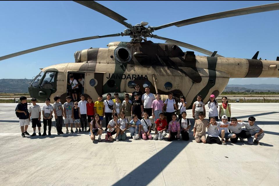 Çineli öğrencilerin helikopter ve İHA heyecanı