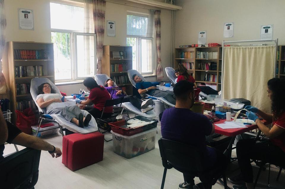 Çineli öğretmen ve velilerden 50 ünite kan bağışı