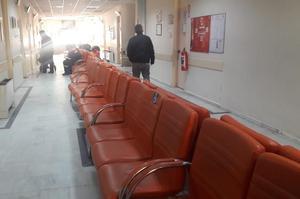 Koronavirüs sonrası Çine Devlet Hastane poliklinik koridoru